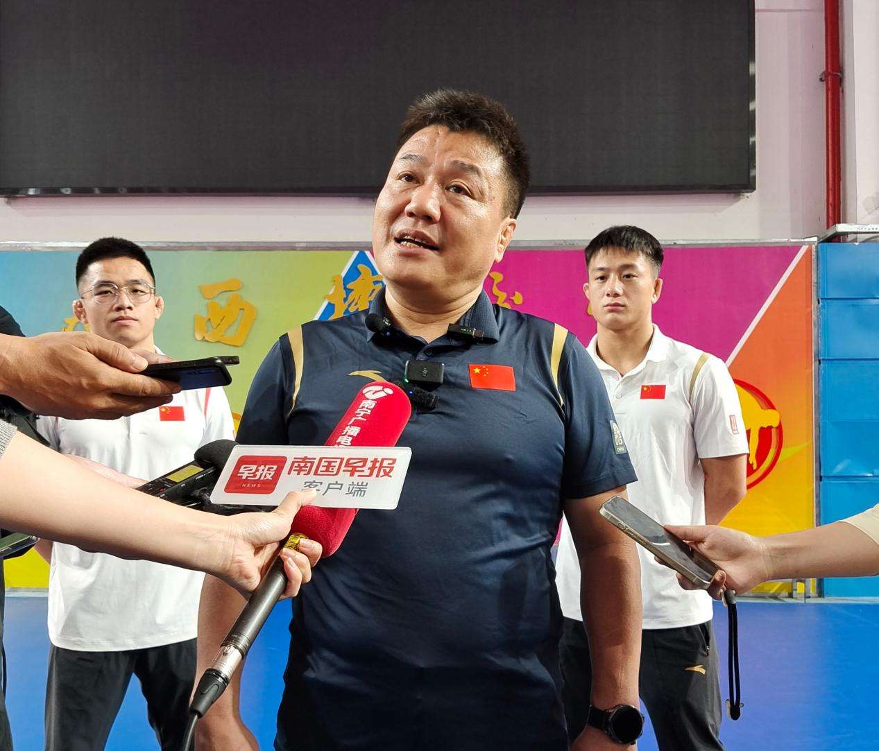 广西摔跤运动员即将“出征”巴黎奥运会(图1) 广西摔跤运动员即将“出征”巴黎奥运会(图1)