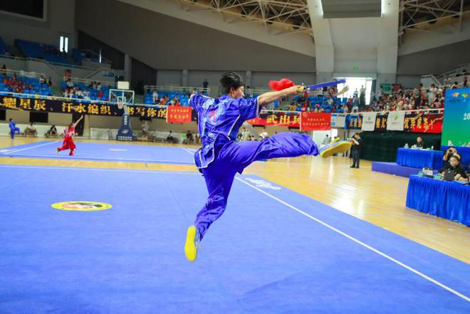 弘扬武术文化展现青少年风采—— 中国体育彩票杯2024年北京市体育传统项目学校武术套路比赛成功举办(图4) 弘扬武术文化展现青少年风采—— 中国体育彩票杯2024年北京市体育传统项目学校武术套路比赛成功举办(图4)