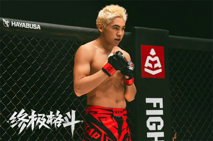 电影《终极格斗》平遥影展首曝阵容 吴晓亮柳岩领衔冲击拳台极限(图4)