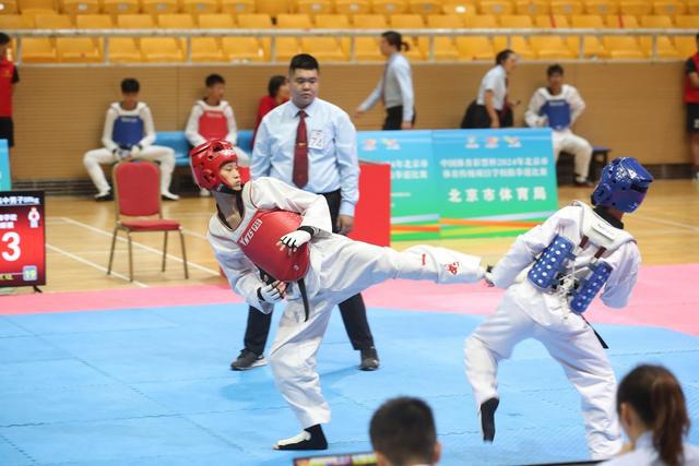 “中国体育彩票杯”2024年北京市体育传统项目学校跆拳道比赛成功举办(图2)