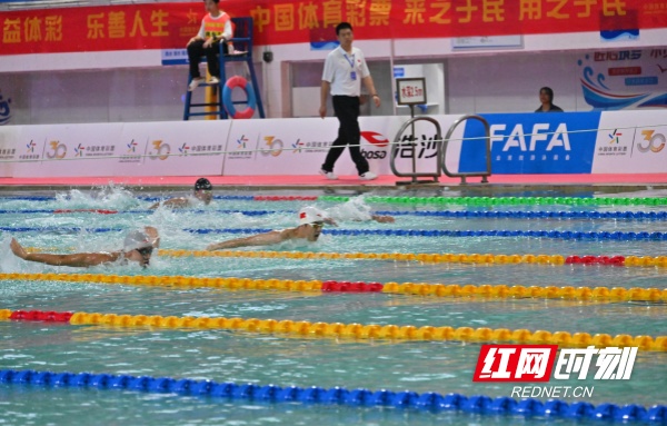 2024年湖南省青少年游泳锦标赛在郴州北湖开赛(图3) 2024年湖南省青少年游泳锦标赛在郴州北湖开赛(图3)