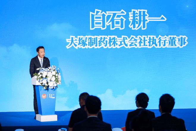 传递健康体育理念!体育总局训练局周秋瑞副局长、魏秋月出席活动(图5) 传递健康体育理念!体育总局训练局周秋瑞副局长、魏秋月出席活动(图5)