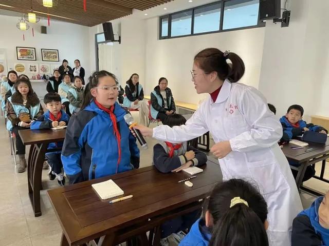 健康中国看山西：太原市杏花岭区中心医院2024十个关键词带你回顾“杏医人”的风雨兼程(图8)
