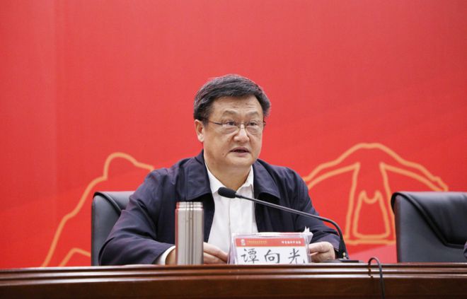 自治区体育局召开2024—2025年度冬训动员大会(图1) 自治区体育局召开2024—2025年度冬训动员大会(图1)