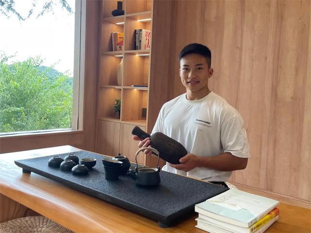 幼专名师第8期 欧明才:言传身教将健美健身融入课堂!(图4) 幼专名师第8期 欧明才:言传身教将健美健身融入课堂!(图4)