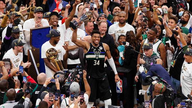 牛字母哥职业生涯10 大成就排名不仅仅是NBA荣誉满身(图1)