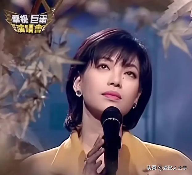 至今“无儿无女”的12位中老年女星未婚独居海外被丈夫抛弃(图17)