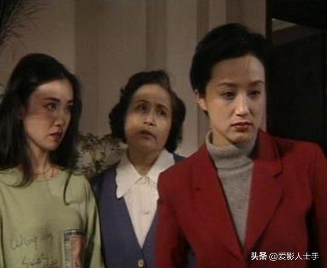至今“无儿无女”的12位中老年女星未婚独居海外被丈夫抛弃(图40)